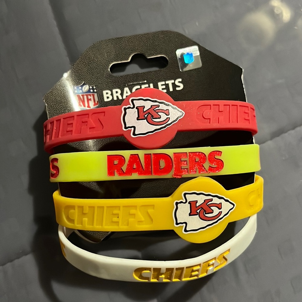 New! KC Chiefs rubber bracelets NFL